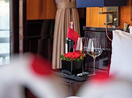 Hera Classic Boutique Cruise Ha Long Bay