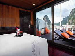 Hera Classic Boutique Cruise Ha Long Bay