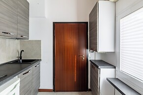 Studio Malcontenti con terrazzo