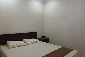 OYO 94020 Lia Kost Syariah Near Perkuburan bontonompo kahar muzakkar