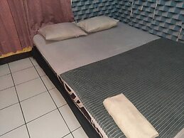 OYO 94022 Guest House Ayomi Syariah