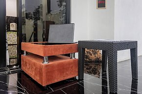 OYO 94049 Pondok Accilia