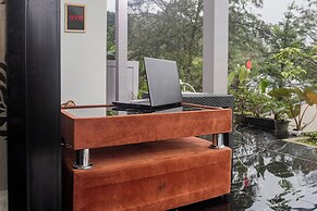 OYO 94049 Pondok Accilia