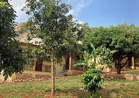 Stevalyn's Ridge View Lodge