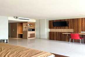 OYO 94050 Happy Room