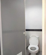 OYO 94050 Happy Room