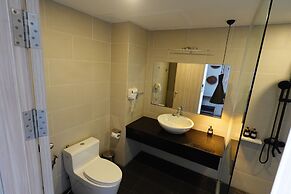 CHICHILL Hotel Riverside