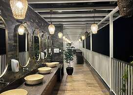 British County Resort