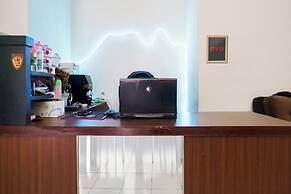 OYO 94052 Apartement Gateway Cicadas by Guling Property