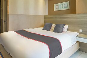 OYO 94052 Apartement Gateway Cicadas by Guling Property