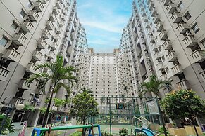 OYO 94052 Apartement Gateway Cicadas by Guling Property