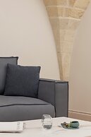 Palazzo Zimara Boutique Hotel