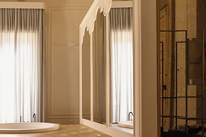 Palazzo Zimara Boutique Hotel