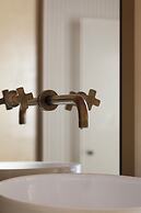 Palazzo Zimara Boutique Hotel