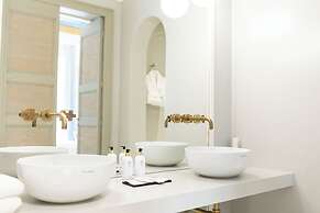 Palazzo Zimara Boutique Hotel