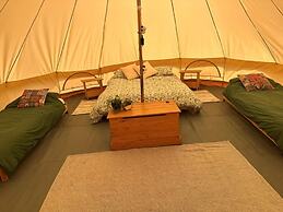 Walltree House Glamping - Bell Tent