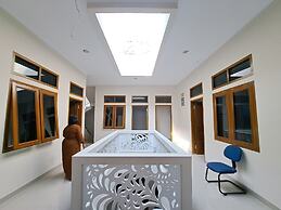 OYO 94026 Uma Arda Hometown