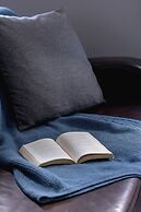 Asnyka Apartment Cracow by Renters