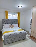 Lux Suites Thome White House Apartments