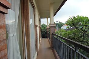 Capital O 94011 Binhari Guest House