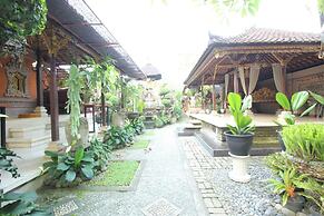 Capital O 94011 Binhari Guest House