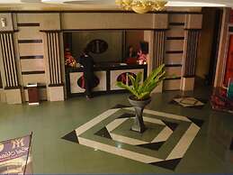 OYO 94002 Mutiara Indah Hotel