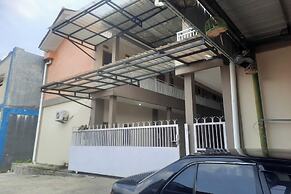 OYO 94021 Guest House Pak Eman