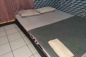 OYO 94021 Guest House Pak Eman