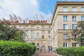 Studio Centre of Warsaw by Renters