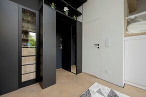 Studio Centre of Warsaw by Renters