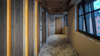 Mo.he Boutique Hotel