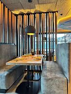 Mo.he Boutique Hotel