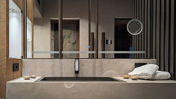 Mo.he Boutique Hotel