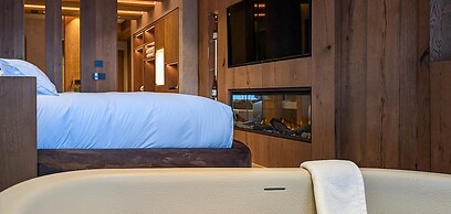 Mo.he Boutique Hotel