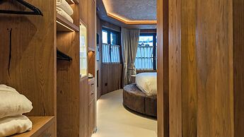 Mo.he Boutique Hotel