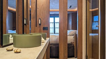 Mo.he Boutique Hotel