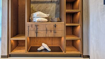 Mo.he Boutique Hotel