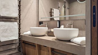 Mo.he Boutique Hotel