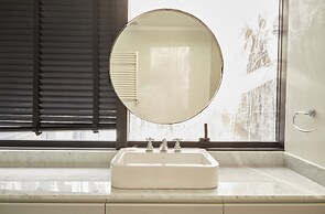 Hestia at Historic Building in Recoleta