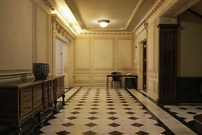 Hestia at Historic Building in Recoleta