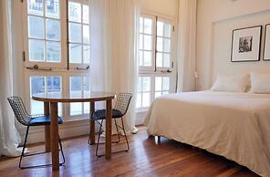 Hestia at Historic Building in Recoleta