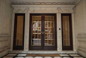Hestia at Historic Building in Recoleta