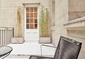 Hestia at Historic Building in Recoleta
