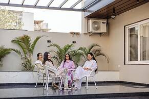 Lime Tree B&B Pari Chowk