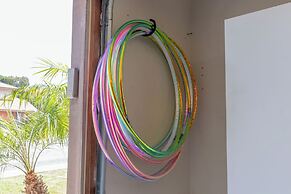 Sunny San Diego Retreat w Hot tub & Game Room