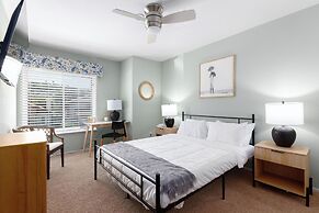 Sunny San Diego Retreat w Hot tub & Game Room