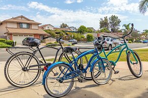 Sunny San Diego Retreat w Hot tub & Game Room