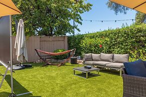 Sunny San Diego Retreat w Hot tub & Game Room
