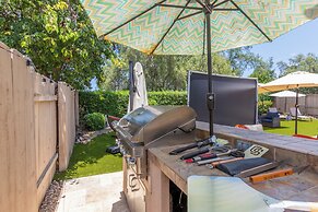 Sunny San Diego Retreat w Hot tub & Game Room