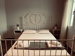 Tinos 4 Person House in Heart of Tinos Island